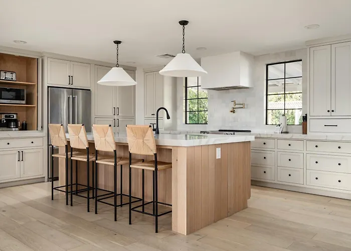 Modern Retreat With Pool Fire Pit Outdoor Living Holiday home Scottsdale