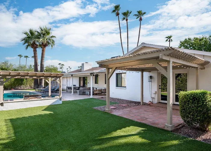 Holiday home Modern Retreat With Pool Fire Pit Outdoor Living Scottsdale